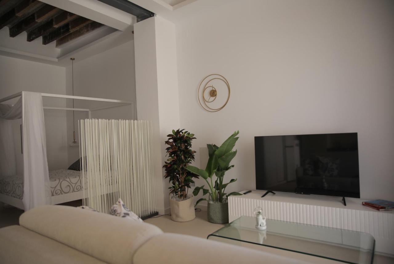 Hgb Cathedral Apartment Alicante Exterior photo