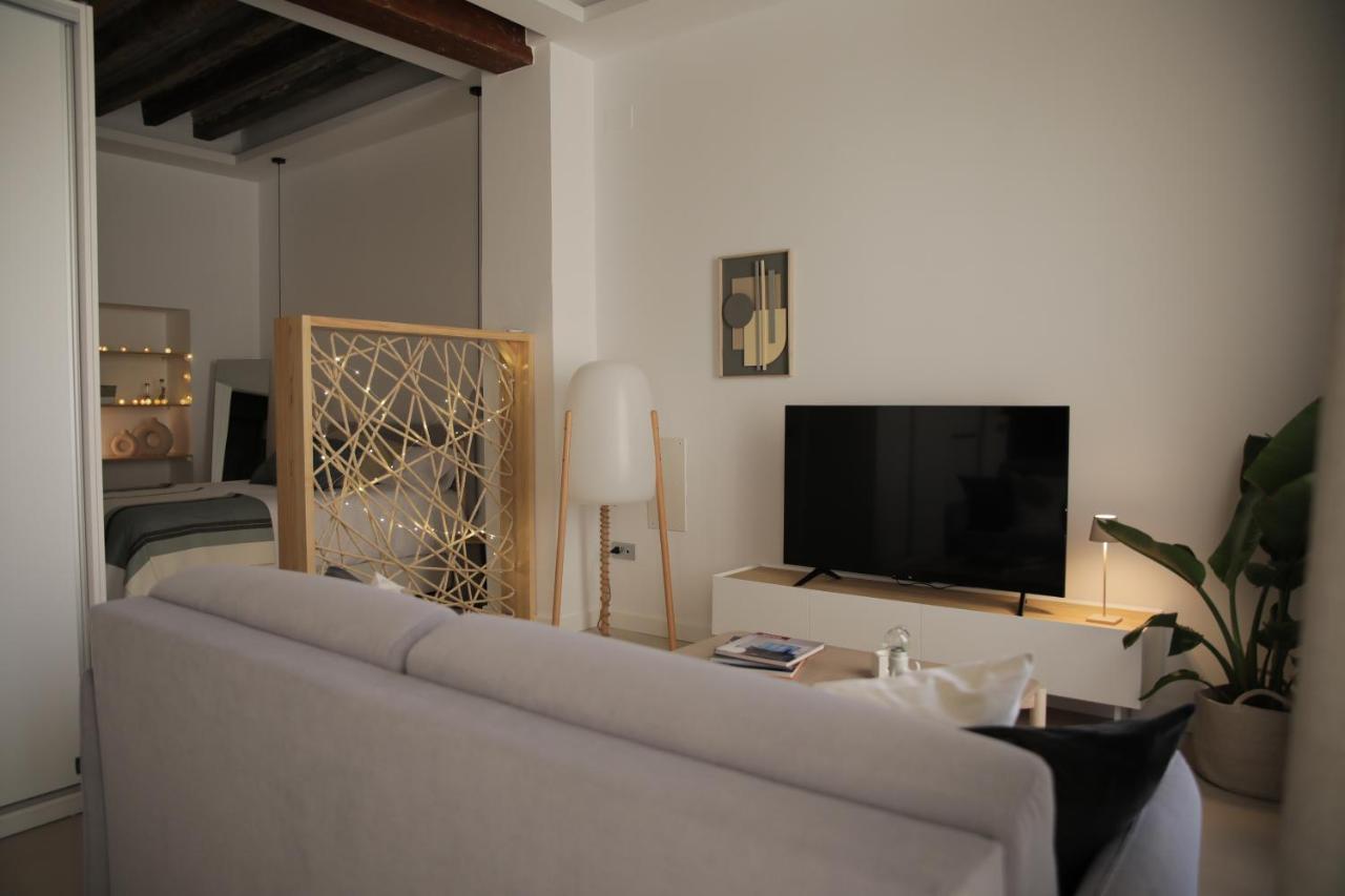 Hgb Cathedral Apartment Alicante Exterior photo